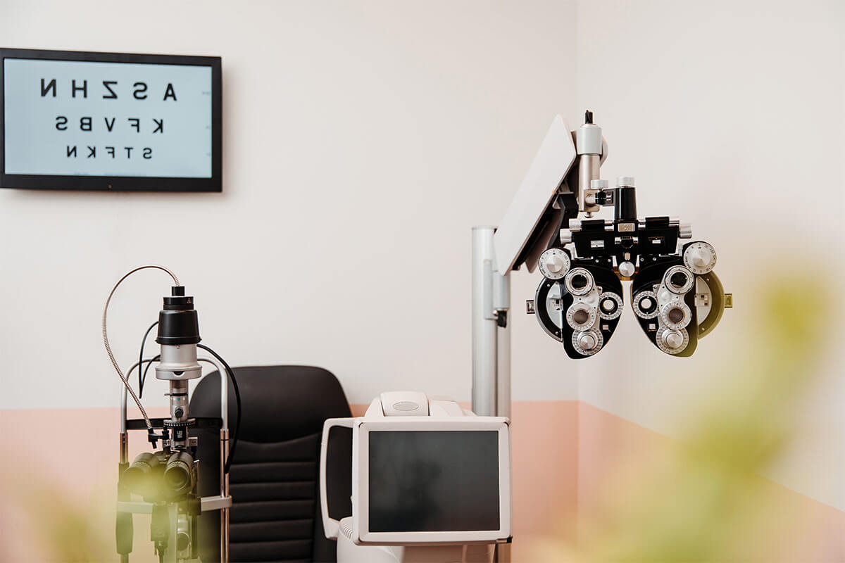 The top of the range optometrist equipment that Peep Optical uses for eye tests.